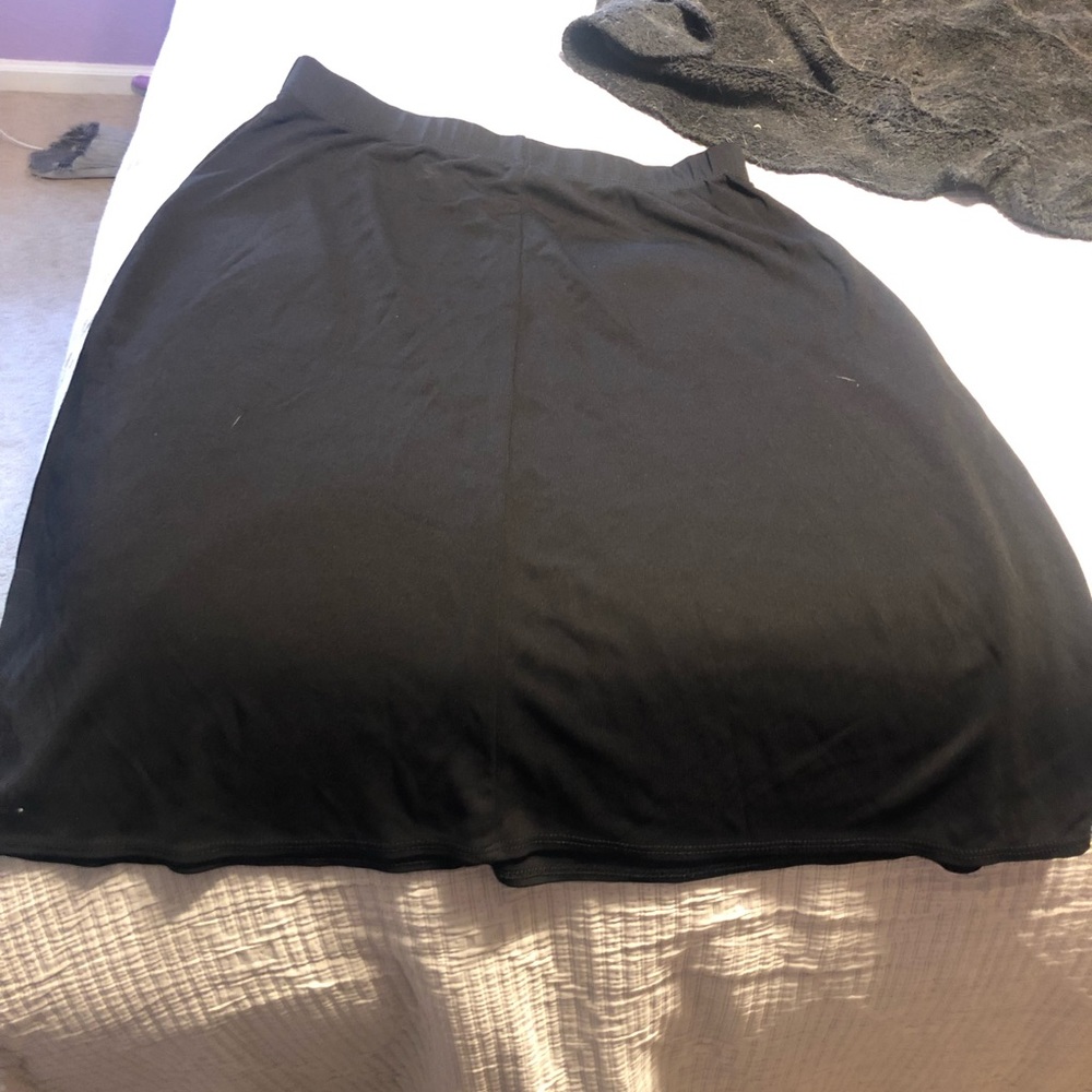 Black skirt